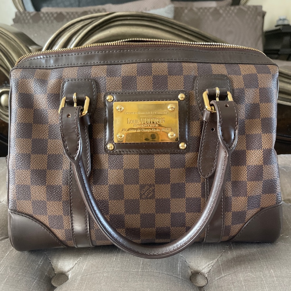 Louis Vuitton  Berkeley bag
